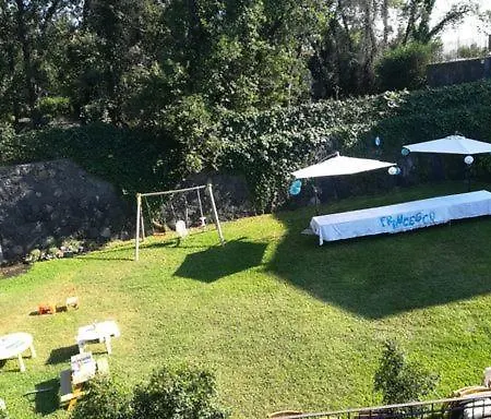 Nusah: Alle Pendici Dell' Etna, Verde E Incontri Trecastagni